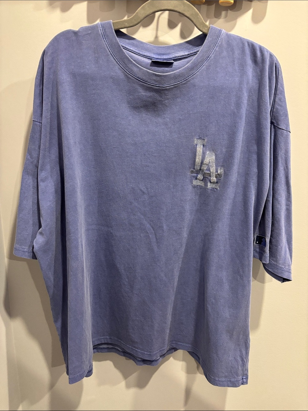 MLB Washed Lavender LA Logo Short-Sleeve Tee